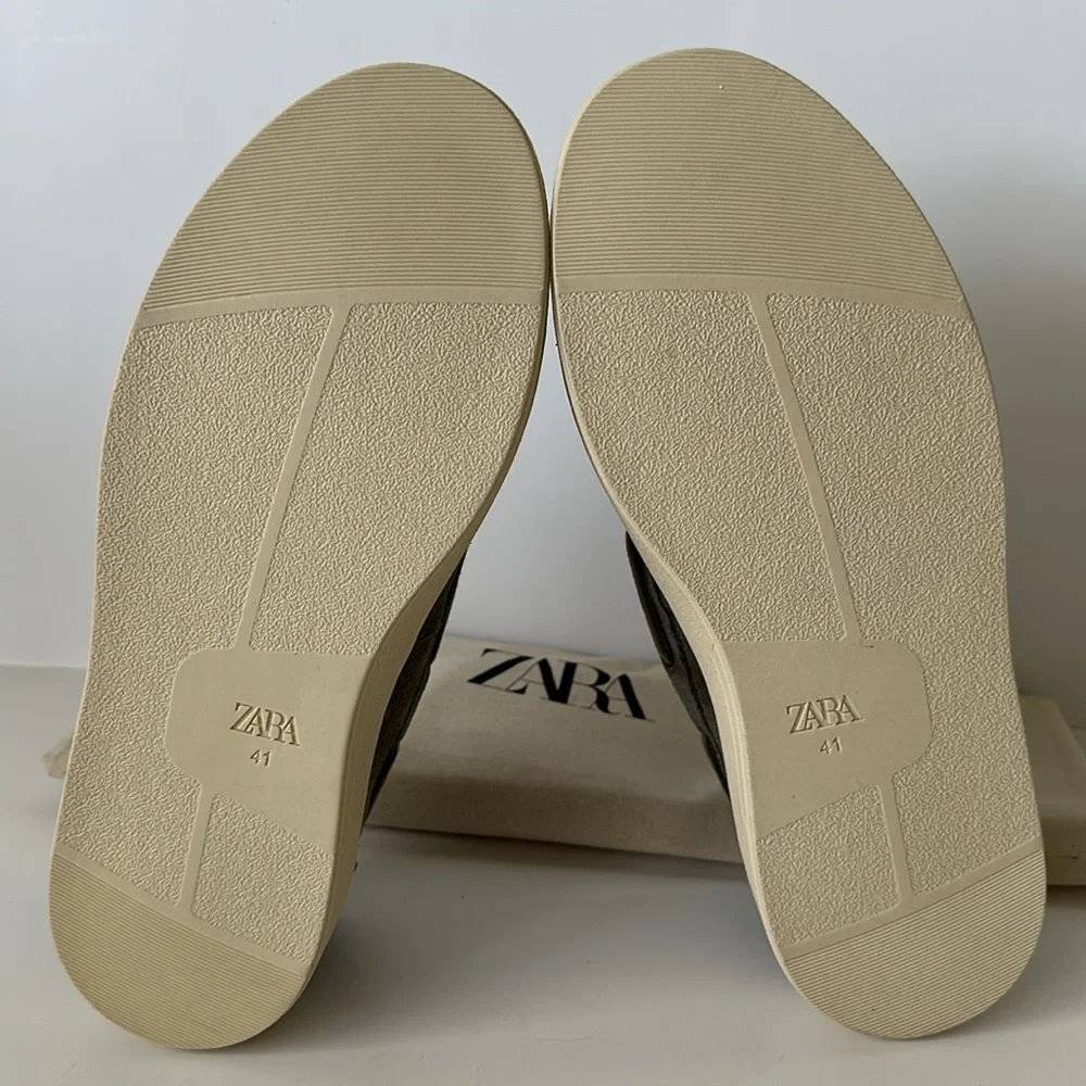 Zara Men's Boat Shoes Size 8